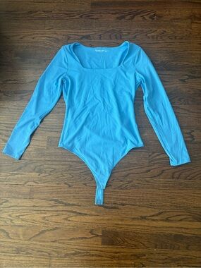 Abercrombie and Fitch Soft Longsleeve Square Scoop Neck Blue Body Suit Large